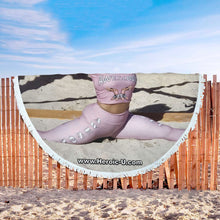 Girls Rule - Awesome Croptop Marina Beach Blanket Fence View