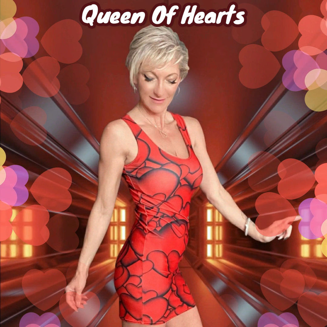 best-womens-red-queen-of-hearts-print-dress-heart-print-clothing-model-charlene-heroicu